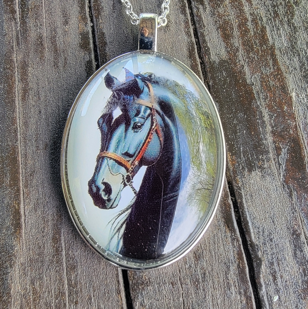 Oval Horse pendant Necklace🐎